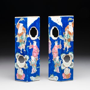A pair of unusual Chinese blue-ground famille rose 'Eight Immortals' hat stands, Tongzhi mark and of the period — photo 2