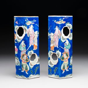 A pair of unusual Chinese blue-ground famille rose 'Eight Immortals' hat stands, Tongzhi mark and of the period — photo 4