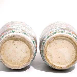 A pair of very large Chinese Canton rose-verte vases with lotus-shaped mouths, 19th C. — photo 5