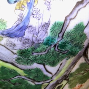 A pair of very large Chinese famille verte vases with fine narrative design, 19th C. — photo 27