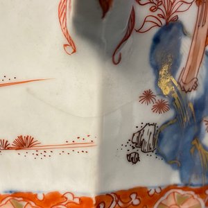 A pair of very large Chinese Imari-style teapots and covers, Kangxi — photo 24