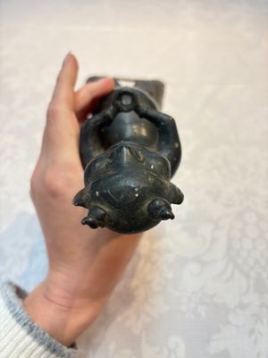 A pair of Vietnamese bronze figures, 19/20th C. — foto 5