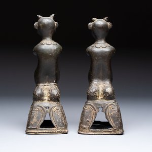 A pair of Vietnamese bronze figures, 19/20th C. — foto 4