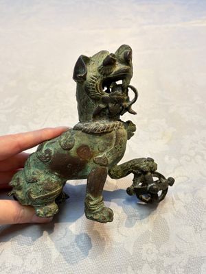 A pair of Vietnamese bronze lions, 19/20th C. — photo 1