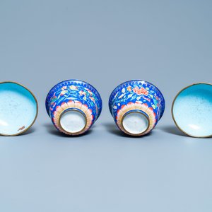 A pair of Vietnamese Phap Lam Hue enamel covered bowls on stands, 18/19th C. — 照片 8