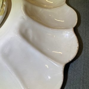 A pair of white Dutch Delftware gadrooned dishes, 17th C. — photo 11