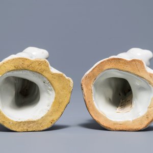 A pair of white-glazed salts in the shape of Chinamen, prob. Brussels, 18th C. — photo 6