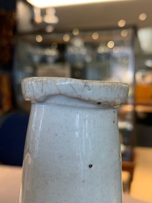 A pale celadon-glazed vase, a jar and a ewer, Asia, 19th C and later — photo 19