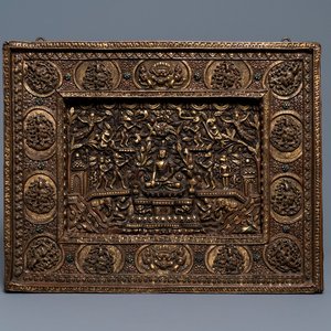 A parcel-gilt coral- and turquoise inlaid bronze votive 'Medicine Buddha' plaque, Tibet or Nepal, 19th C. — 照片 1