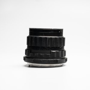 A Pentax 6x7 MLU with TTL prism, 3 lenses and accessories — 照片 15