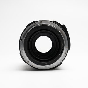 A Pentax 6x7 MLU with TTL prism, 3 lenses and accessories — 照片 24