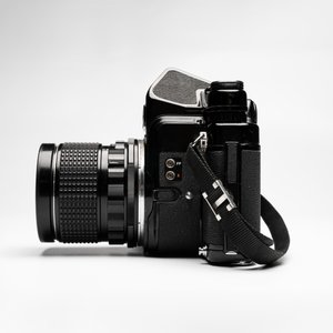 A Pentax 6x7 MLU with TTL prism, 3 lenses and accessories — 照片 5