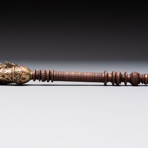 A Persian wooden pipe with bronze and steel mounts, Iran, 19th C. — 照片 4