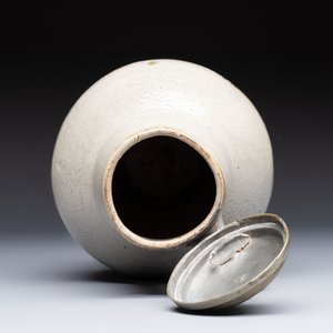 A pewter-mounted stoneware jug, Germany, 18th C. — photo 7