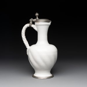 A pewter-mounted white Dutch Delftware jug, 17th C. — photo 3