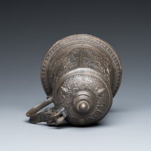 A pewter 'Three continents' mug and cover, monogram CE for Caspar Enderlein (1560–1633), Nuremberg, 16/17th C. — photo 7