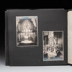 A photo album documenting the Huanggutun incident, prominent figures of China and sights of Beijing in the early 20th C., dated 1928 — foto 24
