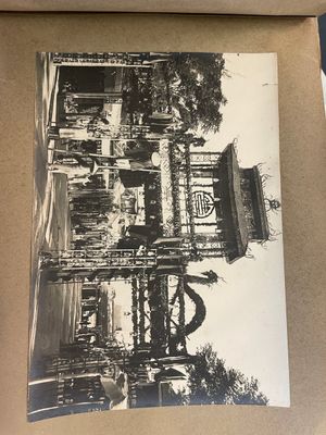 A photo album 'Fête du quarantenaire de S. M. KHAI-DINH empereur d'Annam', Vietnam, dated Oct. 1924 — photo 27