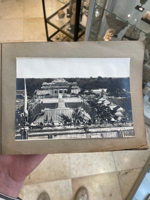 A photo album 'Fête du quarantenaire de S. M. KHAI-DINH empereur d'Annam', Vietnam, dated Oct. 1924 — photo 5