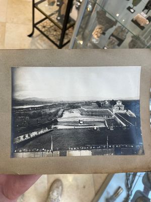 A photo album 'Fête du quarantenaire de S. M. KHAI-DINH empereur d'Annam', Vietnam, dated Oct. 1924 — photo 6