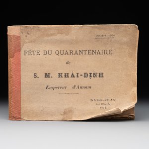 A photo album 'Fête du quarantenaire de S. M. KHAI-DINH empereur d'Annam', Vietnam, dated Oct. 1924 — photo 1