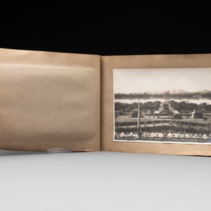 A photo album 'Fête du quarantenaire de S. M. KHAI-DINH empereur d'Annam', Vietnam, dated Oct. 1924 — photo 5
