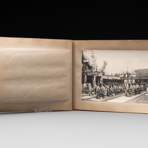 A photo album 'Fête du quarantenaire de S. M. KHAI-DINH empereur d'Annam', Vietnam, dated Oct. 1924 — photo 10