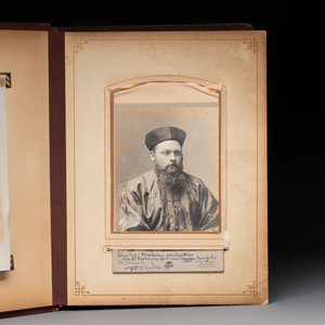 A photo album of Belgian catholic missionaries in China and Mongolia, early 20th C. — photo 4
