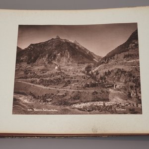 A photo album with albumine prints of Switzerland, 19/20th C. — photo 4