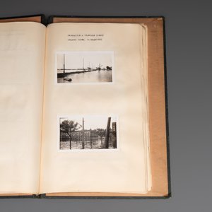 A photo album with sights and landmarks in China by staff of the Belgian Embassy, 20th C. — foto 35