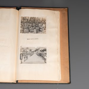 A photo album with sights and landmarks in China by staff of the Belgian Embassy, 20th C. — foto 46