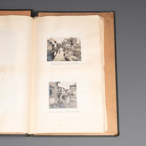 A photo album with sights and landmarks in China by staff of the Belgian Embassy, 20th C. — foto 9