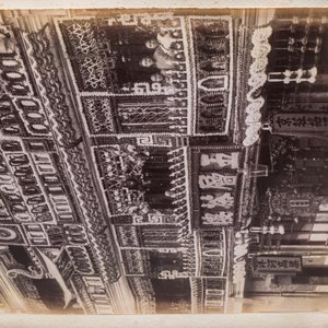 A photo album with sights, landmarks and people of China, incl. Canton, Shanghai, Hangzhou, Guanghzou and Hong Kong, late 19/early 20th C. — photo 11