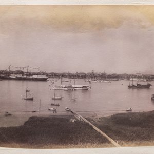A photo album with sights, landmarks and people of China, incl. Canton, Shanghai, Hangzhou, Guanghzou and Hong Kong, late 19/early 20th C. — photo 22