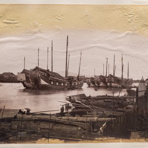 A photo album with sights, landmarks and people of China, incl. Canton, Shanghai, Hangzhou, Guanghzou and Hong Kong, late 19/early 20th C. — photo 35