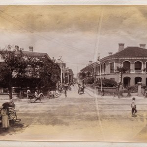 A photo album with sights, landmarks and people of China, incl. Canton, Shanghai, Hangzhou, Guanghzou and Hong Kong, late 19/early 20th C. — photo 7