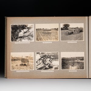 A photo album with sights, landmarks and people of Shanghai, 19/20th C. — photo 50