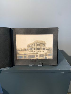 A photo album with the architectural inventory of the German enclave in Jinan (Tsinan Fou - Kai Fengou), 20th C. — foto 11