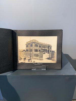 A photo album with the architectural inventory of the German enclave in Jinan (Tsinan Fou - Kai Fengou), 20th C. — foto 12