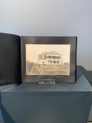 A photo album with the architectural inventory of the German enclave in Jinan (Tsinan Fou - Kai Fengou), 20th C. — foto 21