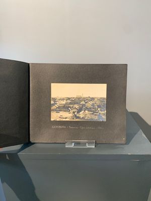 A photo album with the architectural inventory of the German enclave in Jinan (Tsinan Fou - Kai Fengou), 20th C. — foto 30
