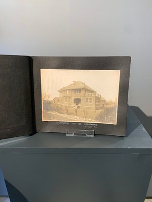 A photo album with the architectural inventory of the German enclave in Jinan (Tsinan Fou - Kai Fengou), 20th C. — foto 7