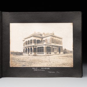 A photo album with the architectural inventory of the German enclave in Jinan (Tsinan Fou - Kai Fengou), 20th C. — foto 14