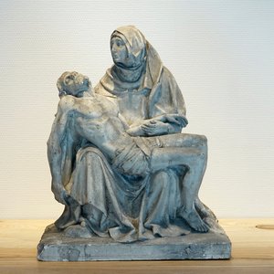 A plaster cast of a pieta, 19/20th C., Bruges — photo 1