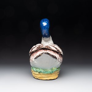 A polychrome Brussels faience duck-shaped tureen and cover, 2nd half 18th C. — photo 5