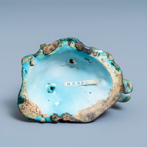 A polychrome Brussels faience model of a seated pigeon, 18th C. — photo 7