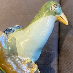 A polychrome Brussels faience model of a seated pigeon, 18th C. — photo 9