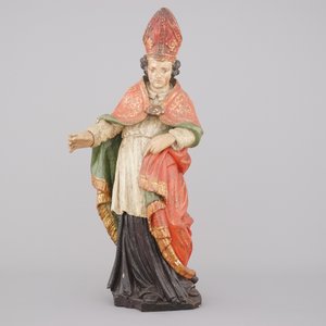 A polychrome carved wood figure of a bishop, 18th C. — 照片 4