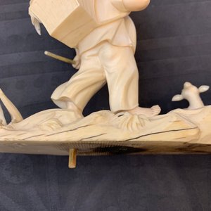 A polychrome Chinese ivory group with a shepherd, ca. 1940 — photo 7