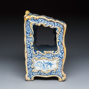 A polychrome Delft style French faience model of a carriage — photo 5